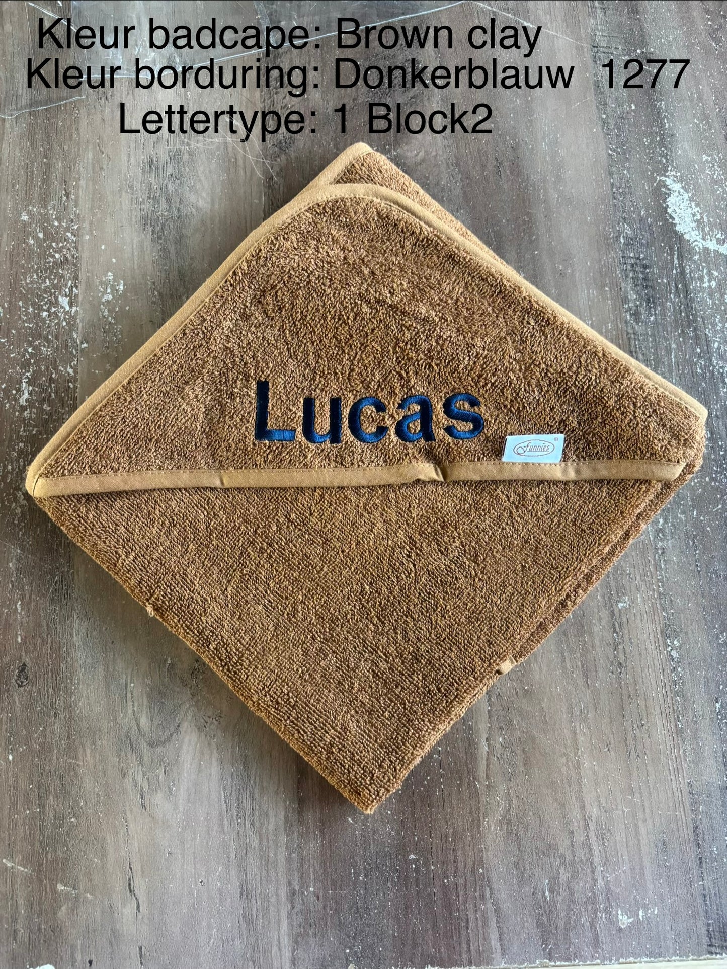 Kraamcadeau Badcape met Naam – Comfort & Persoonlijke Touch